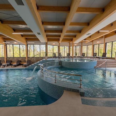 Country Club Zywiec Hotel Spa I Domki Caloroczne Exterior photo